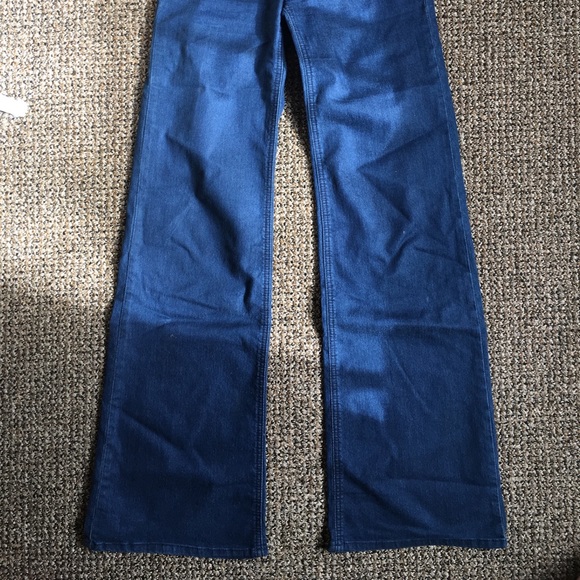 Flare jean - Picture 2 of 3